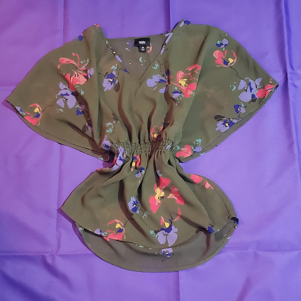 Lightweight Blouse